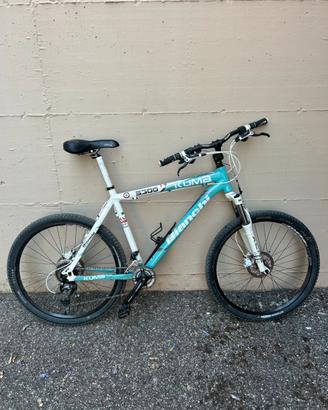 Bianchi Kuma 5300 L
