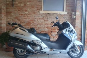 Honda Silver Wing - anno 2002 - 47.000 Km