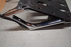 Piastra supporto Tour pack Harley Davidson