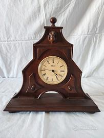 Orologio artigianale in legno