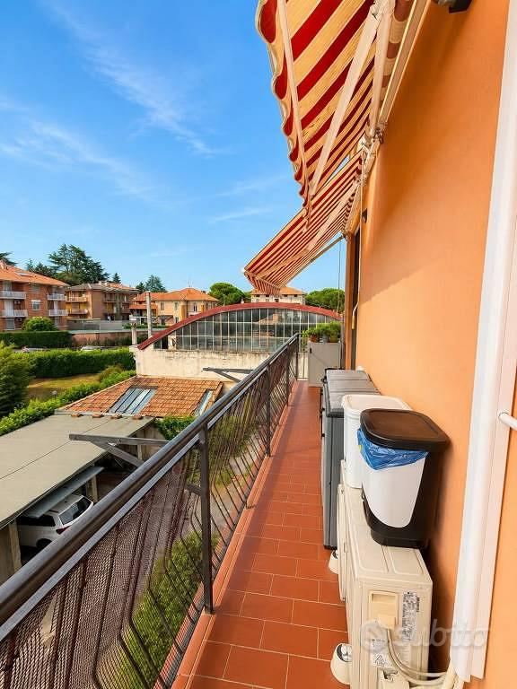Appartamento di 109 m² con 4 locali e box auto a B - Altro