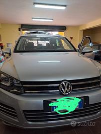 Volkswagen Touareg  2012