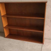 Libreria da appendere in legno massello