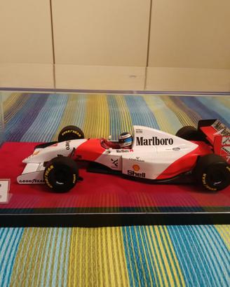 MINICHAMPS MCLAREN MP4/8 HAKKINEN 1/18