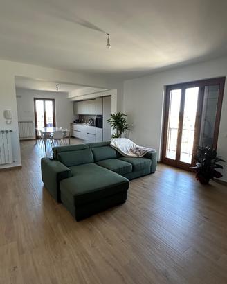 Appartamento interamente arredato