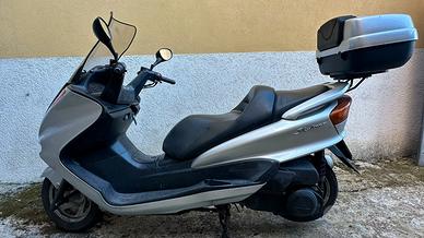 Yamaha MBK Skyliner 250 2000  /250€