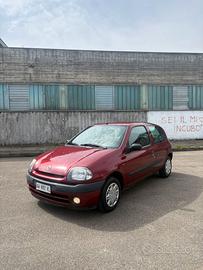 Renault Clio 1.2Benz neopatentati unicoproprietari
