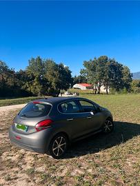 PEUGEOT 208 1.2 82 CV ALLURE GPL