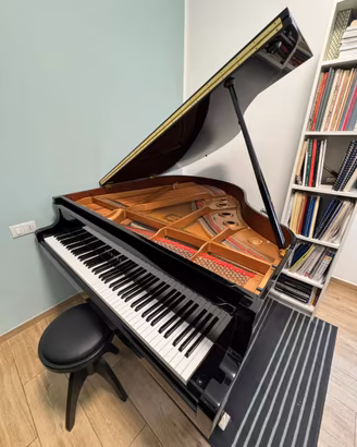 Yamaha GB1 quarto di coda 151 cm nero lucido