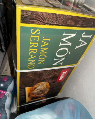 Supporto per prosciutto