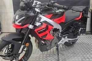 Aprilia - Tuono 457 -
