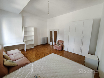 Stanza matrimoniale, per studentesse/lavoratrici