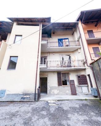 Terratetto - Terracielo a Paruzzaro 6 locali