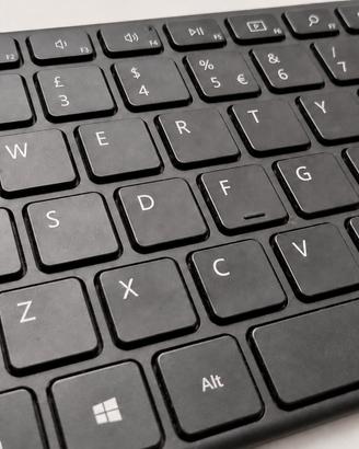 Tastiera Microsoft Slim Bluetooth QWERTY