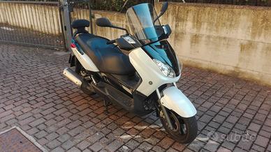 Xmax 250