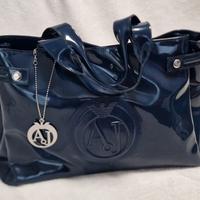 Borsa Armani