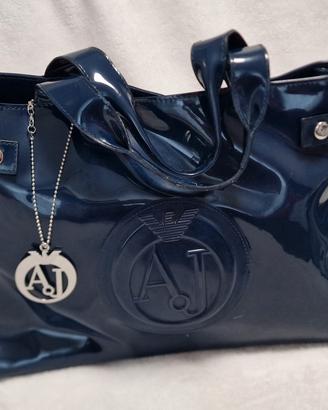 Borsa Armani