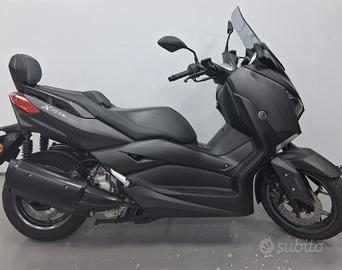 Yamaha X-Max 300
