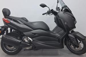 Yamaha X-Max 300