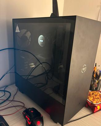 Pc fisso gaming rx9060xt 16gb dedicati VEND/SCAMB