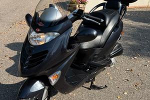 Kymco Grand Dink 125 (2002) Leggi Bene