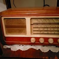 Radio vintage epoca