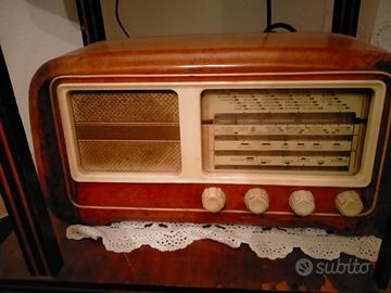 Radio vintage epoca