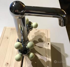 Rubinetto marca Fantini da bagno modello Girotondo