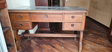 scrivania in legno antico d'epoca 