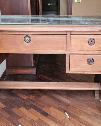 scrivania in legno antico d'epoca 