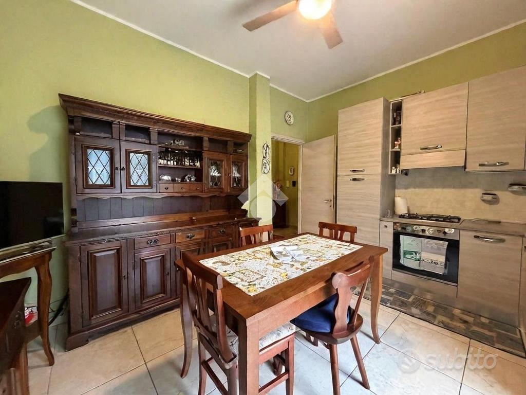 3 LOCALI A BRUINO - Vista 5