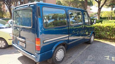 ford transit tourneo