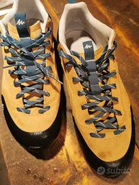 Scarpe sportive da montagna