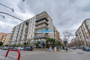 5 vani: viale strasburgo ampio e prestigioso