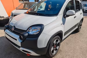 Fiat Panda Cross 1.0 FireFly S&S Hybrid