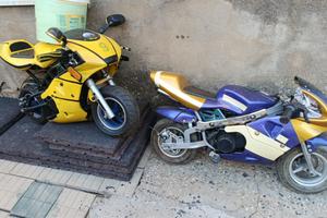 Coppia di minimoto