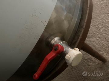 contenitore acciaio inox per il vino