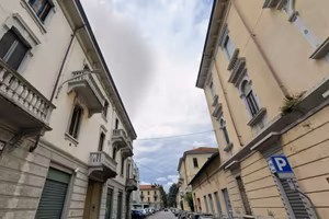 Bilocale con terrazzo, cantina e posto auto