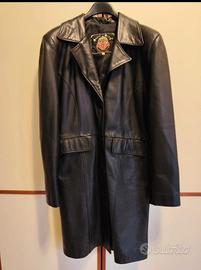 trench in pelle 