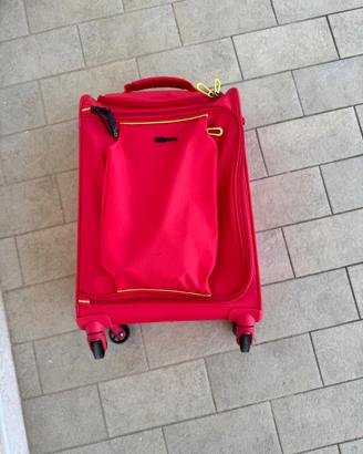 Trolley semirigido Go Carpisa fucsia