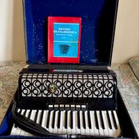 FISARMONICA ROYAL STANDARD 120 BASSI