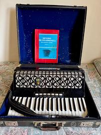 FISARMONICA ROYAL STANDARD 120 BASSI