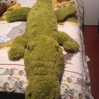 peluche coccodrillo 