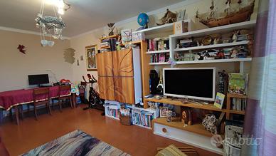 Trilocale  luminoso a Roma  zona Colli Aniene