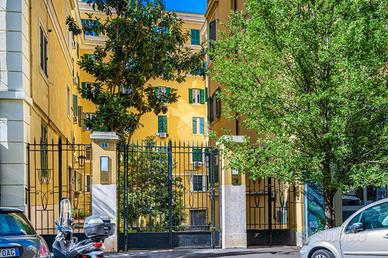 MAGAZZINO A ROMA
