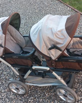 Passeggino gemellare con ovetto