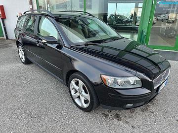 VOLVO V50 2.0 D Momentum 136 cv