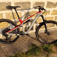 Canyon neuron cf 8 2021 -Trattabile-