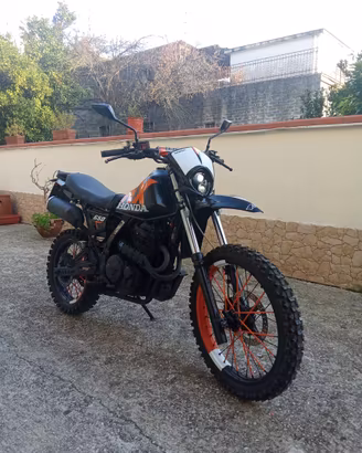 Vintage potente nx 650 Honda