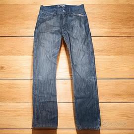 Jeans Levi’s 506 Standard Vintage Denim Chiaro W34